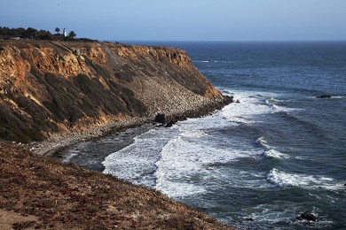 Palos Verdes Point Vicente lighthouse overlooking cove