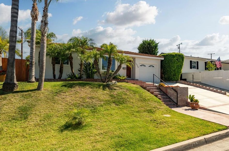 Favorite Palos Verdes Homes December 2, 2025