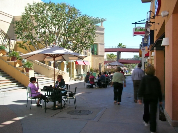 photo of Promenade on the Peninsula, Rolling HIlls Estates