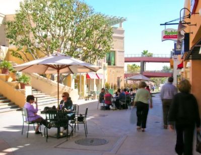 Palos Verdes Businesses Want to remind you that "Small Business Saturday" takes place this weekend!