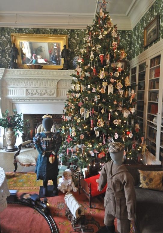 Palos Verdes The Banning Museum Victorian Christmas 2023!