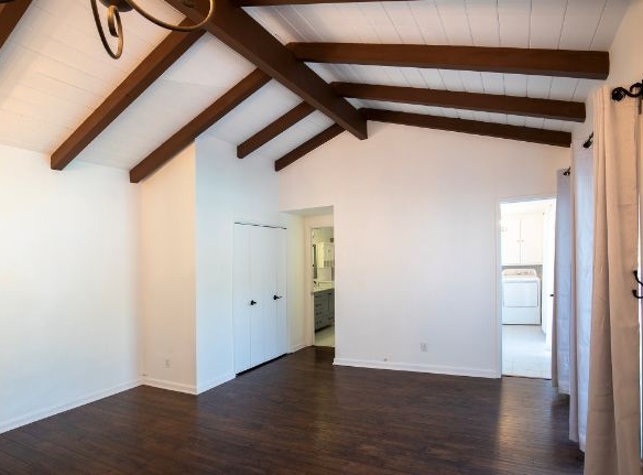 Fabulous New Lease Listing in Rolling Hills Estates!