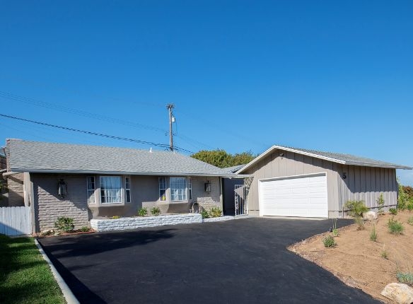 Fabulous New Lease Listing in Rolling Hills Estates!