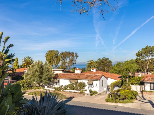 Fabulous New Listing in Palos Verdes Estates!