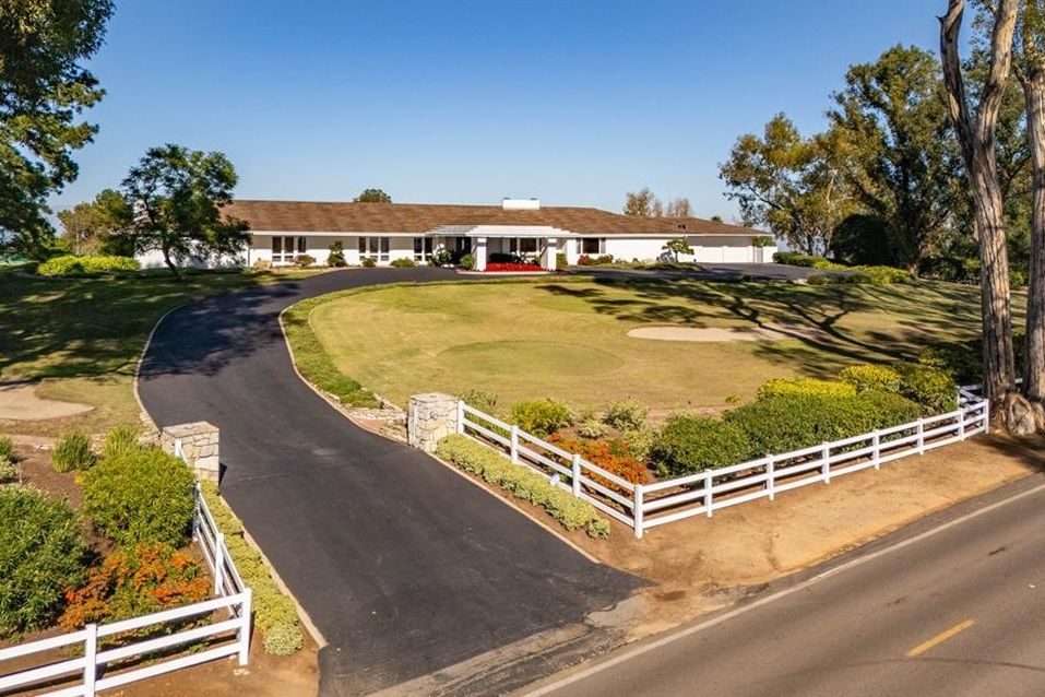 Favorite Palos Verdes Homes October 21, 2025