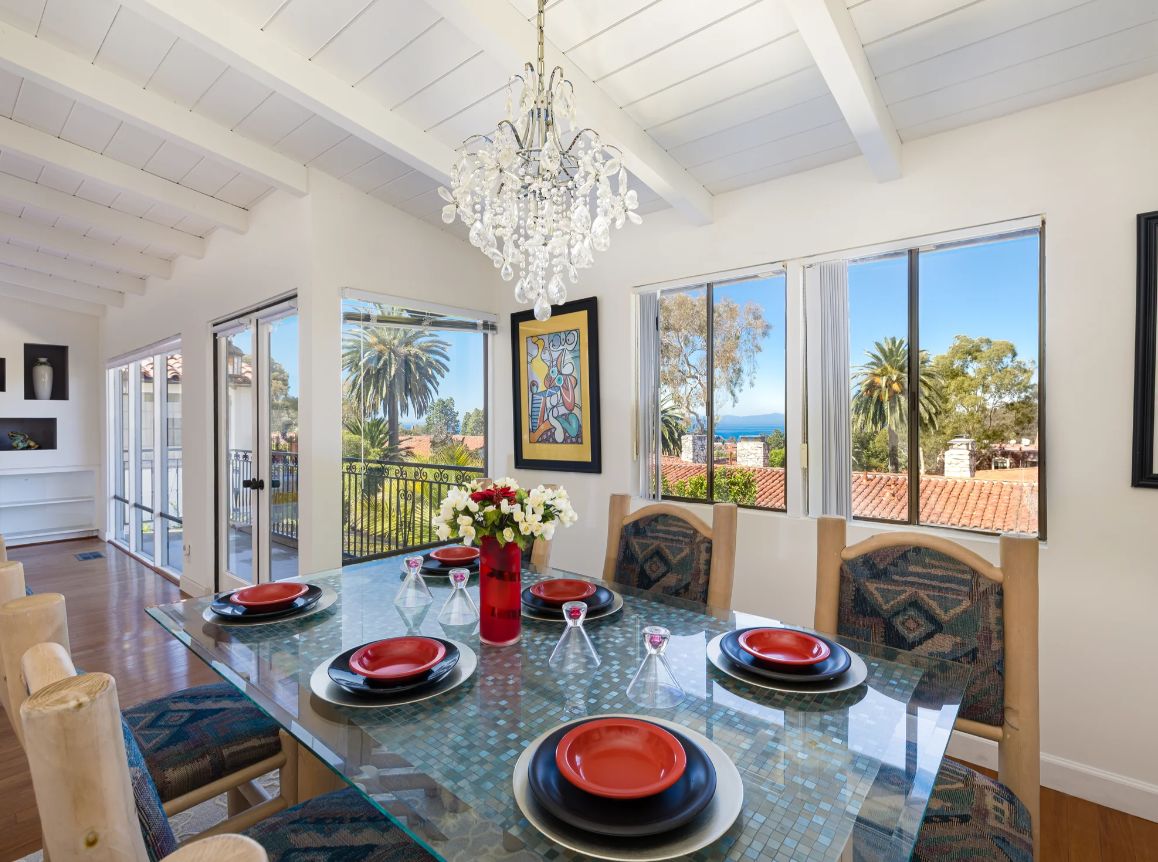 Fabulous New Listing in Palos Verdes Estates!